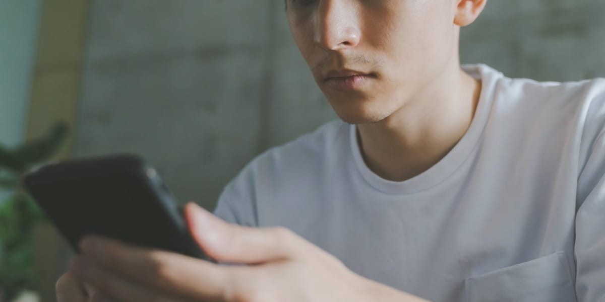 オンラインギャンブルにハマる地方の若者　自宅で気軽に開始、依存症支援の手は届かず