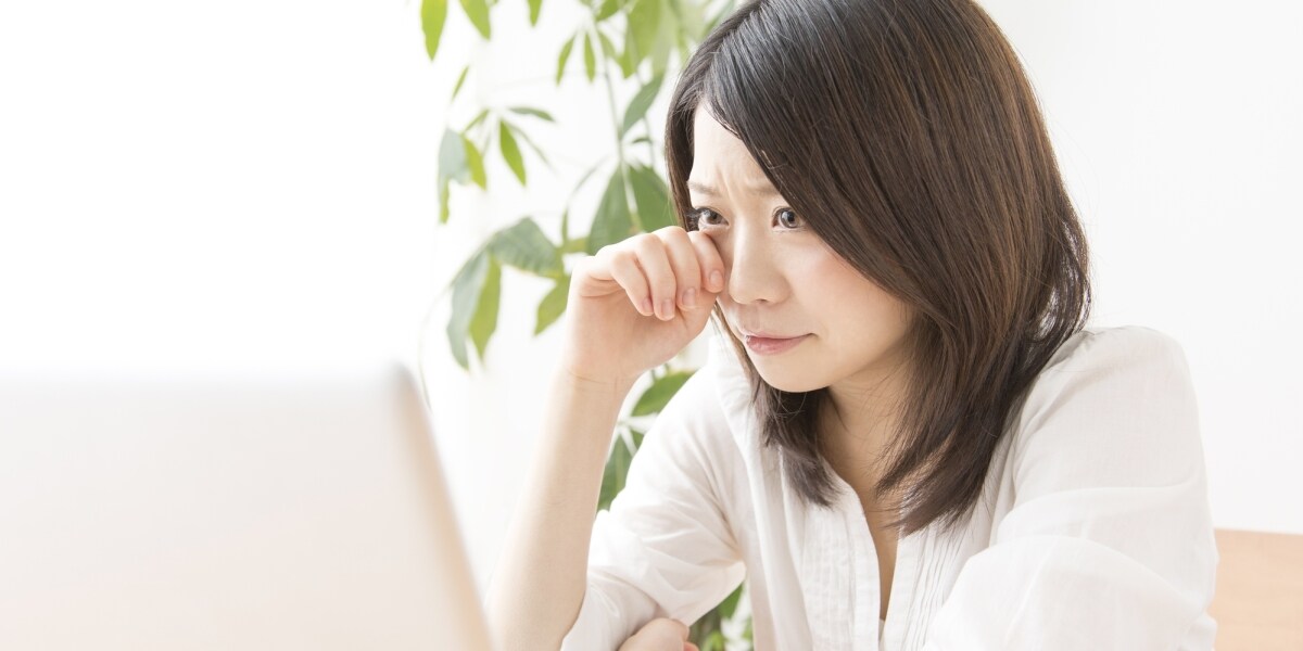 夫に無断で撮影された「性的写真」に悩む妻たち　法的責任を問えるのか？