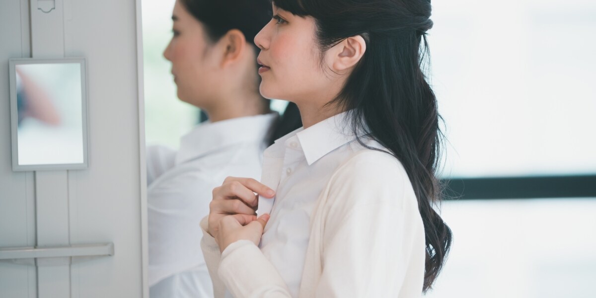 仕事中　盗撮 ヨギボーだけじゃない「職場の卑劣な盗撮」、バイト先のトイレで撮影された女性「同僚の目的は私だったようです」 - 弁護士ドットコム