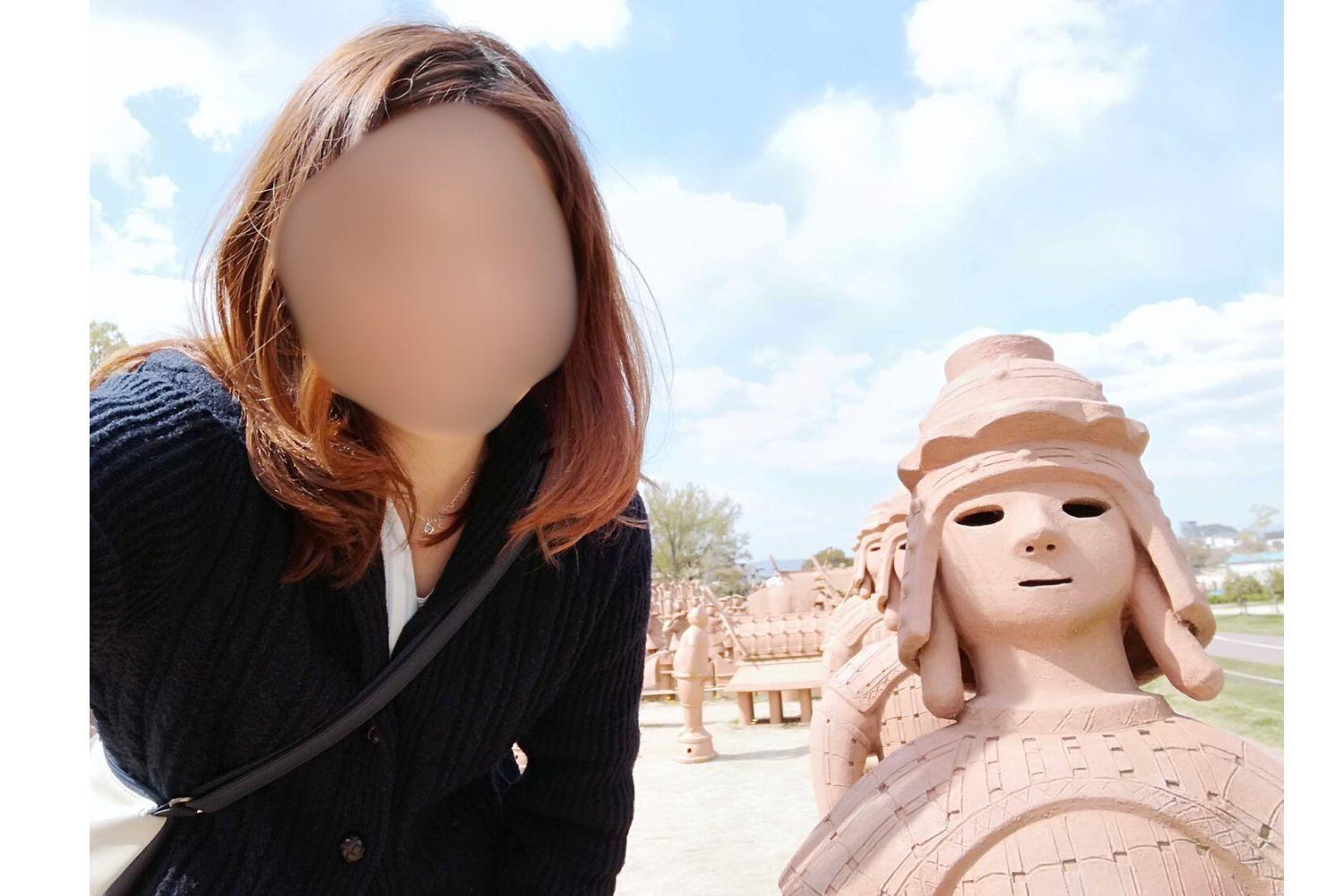 セクハラ被害をうけていたころの20代の佐々木さん（本人提供／加工は編集部）