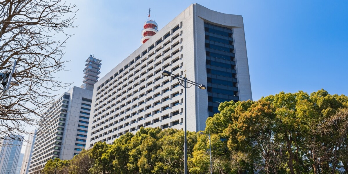 認知症女性に「不同意性交未遂」で逮捕、相次ぐ介護職員の犯行…立場の悪用で罪は重くなる？