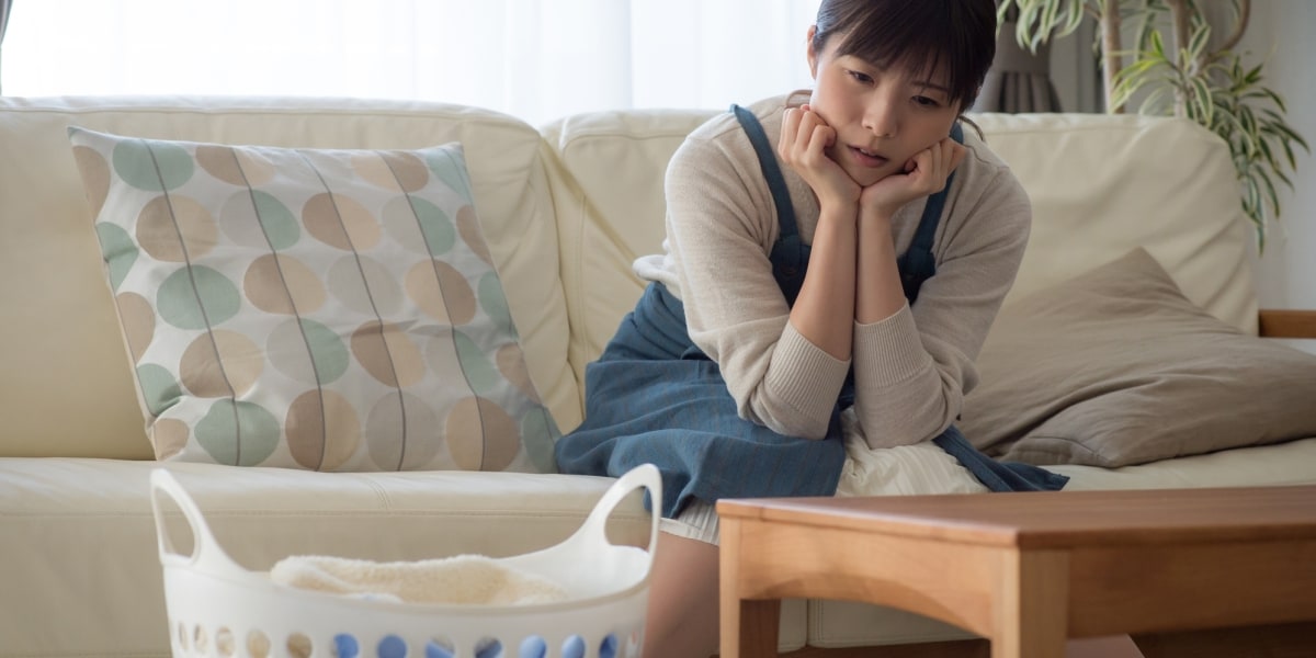 「豊胸手術したら」セクハラ発言で降格人事、専業主婦の苦悩「夫と離婚できるでしょうか」