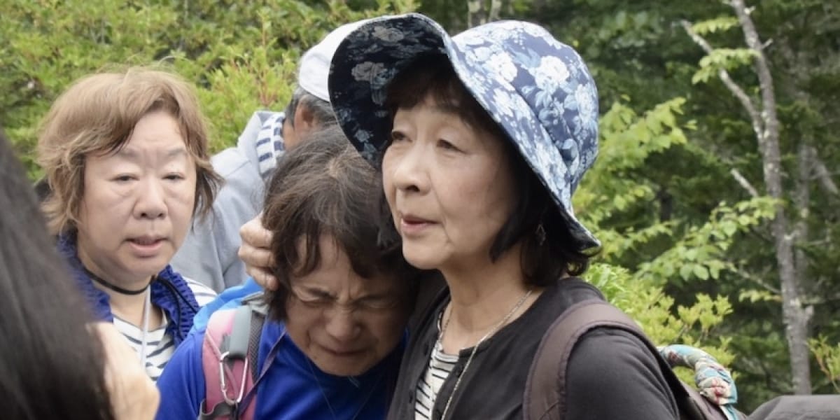 「ここはつながる場所」日航機墜落から40年　過労死・震災遺族が「御巣鷹の尾根」を目指す理由