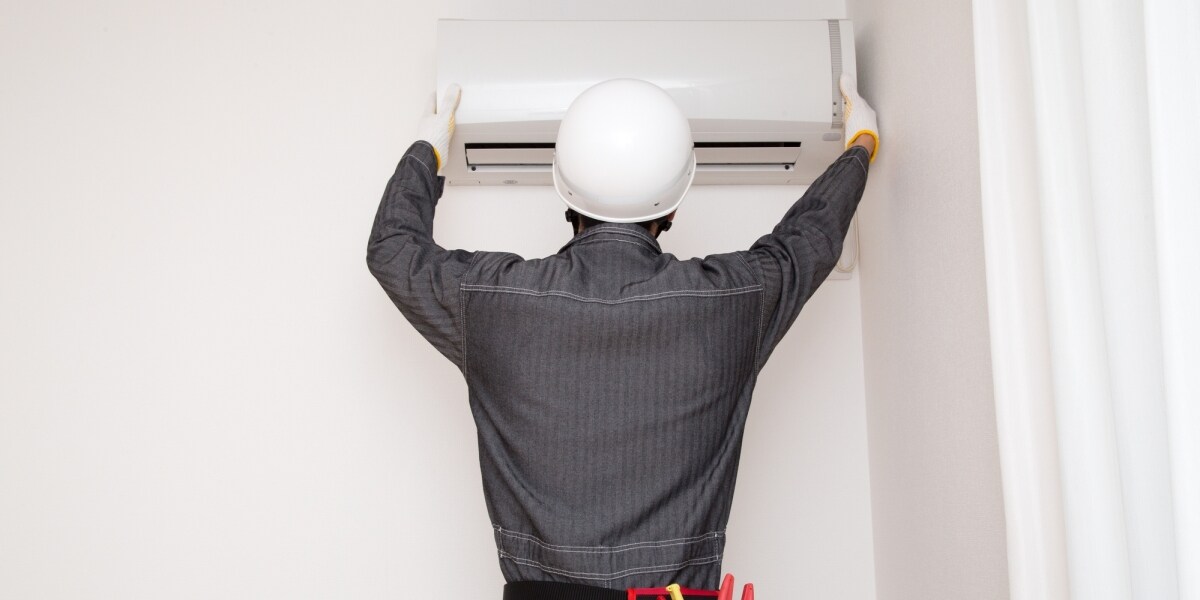 猛暑が続く北海道で「エアコン無し」の家に住む両親が心配…勝手につけることはできる？