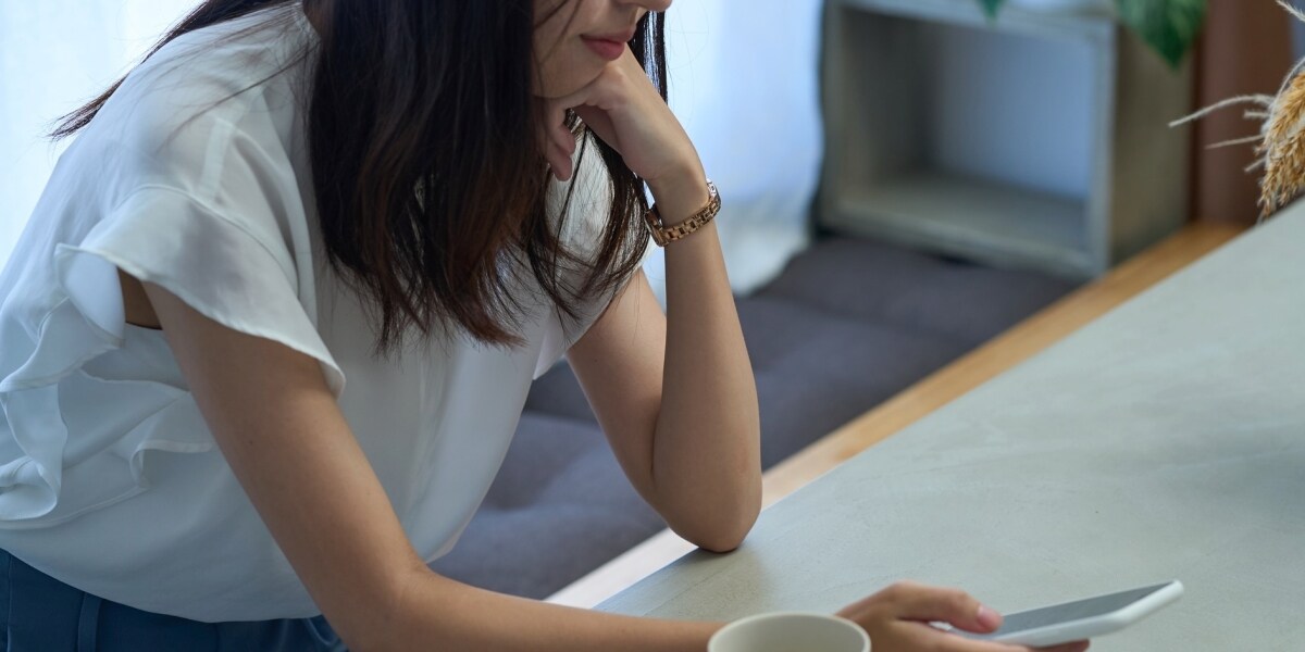 マチアプで出会った男に写真を晒され、容姿もバカにされる…被害女性は法的にやり返せるか？