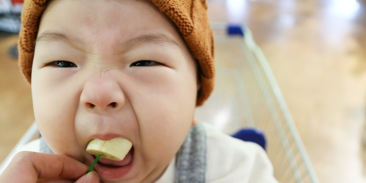 スーパーの「試食コーナー」で買う気がないのに食べまくったら犯罪になる？