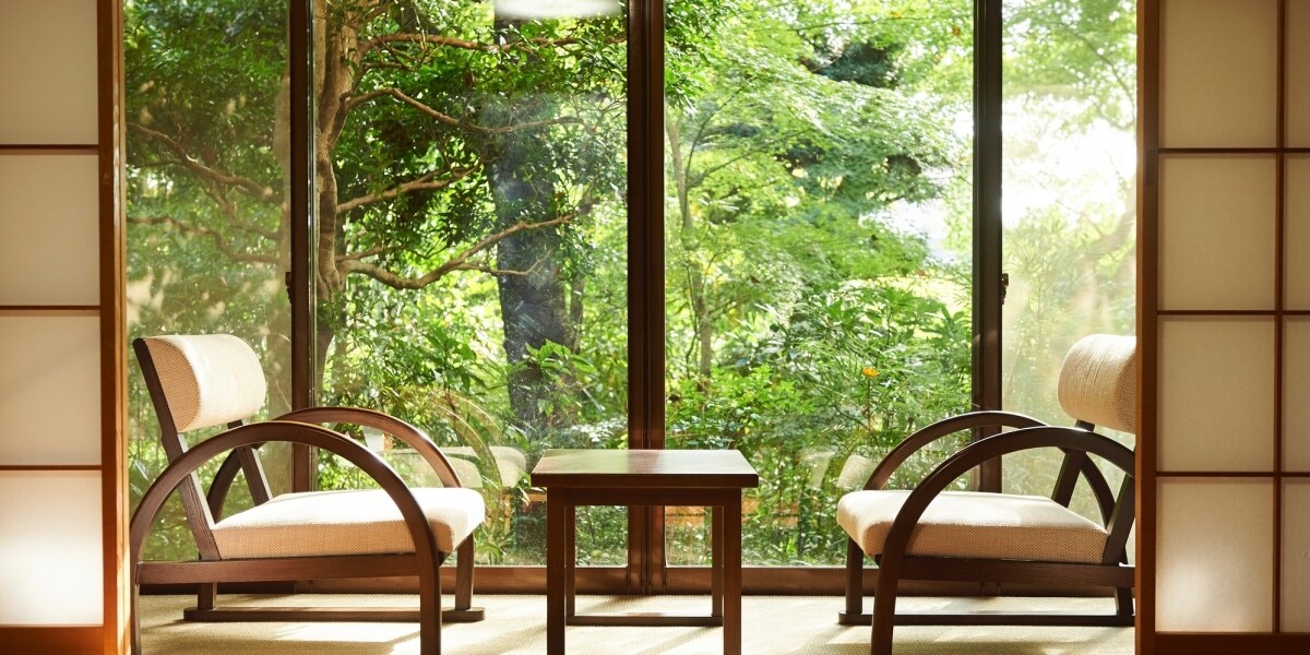 Pourquoi y a-t-il « cet espace » situé au rebord de la fenêtre d’un Ryokan? En fait, il est basé sur la politique et le droit de l’après-guerre au Japon – Lawyer.com