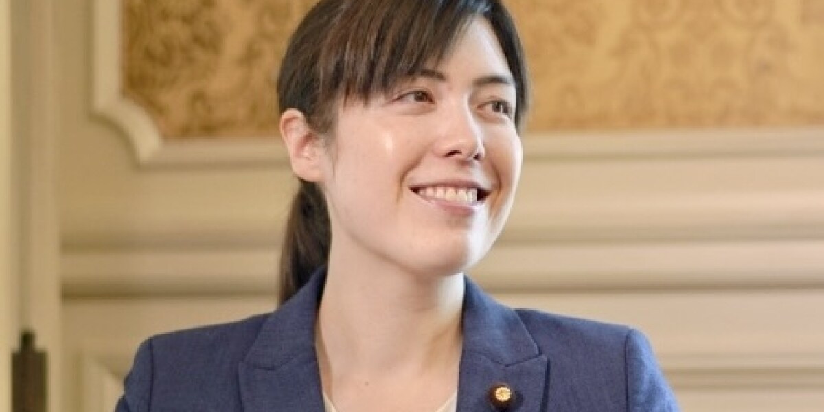 小野田紀美大臣、週刊新潮の取材を「迷惑行為」と批判　編集部は「正当な取材」と反論
