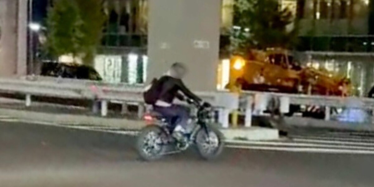 モペット違反が急増「ペダルあるから自転車」は通用せず…歩道走行で重い罰則も