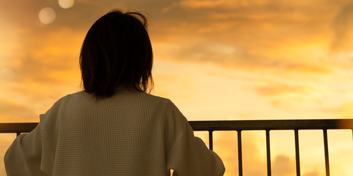 「今から思えば地獄だった」 "治療"と称して女子高生を支配した教師、恋愛を装った性搾取の実態