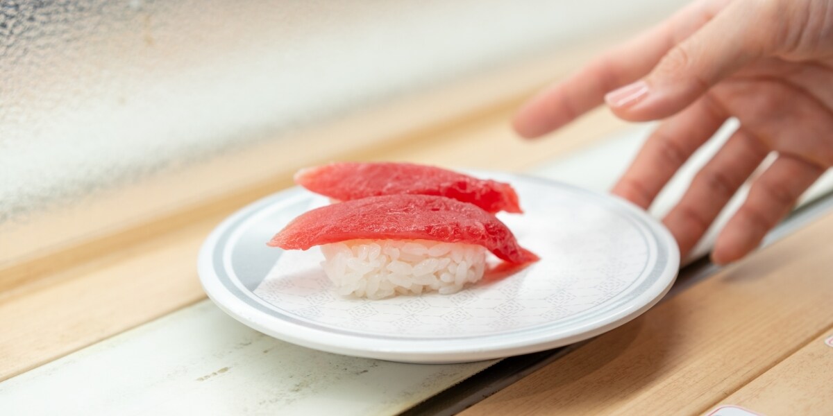 回転寿司、少しネタに触れたけどレーンに戻したらアウト？「自分が食べたいネタではなかった」 - 弁護士ドットコムニュース