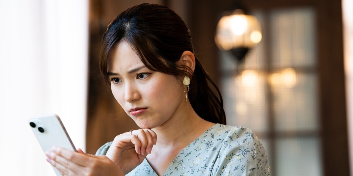 再婚したら元配偶者に知らせるべき？再婚で養育費はどうなる？元夫が勝手にストップできない理由