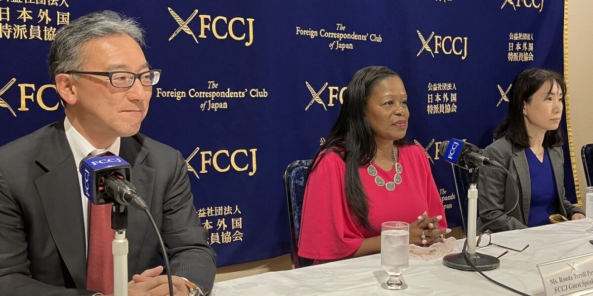 「無罪を証明するまで有罪なのか」DNA鑑定“改ざん疑い”事件で4年以上拘束、米国籍被告人の母が涙のうったえ