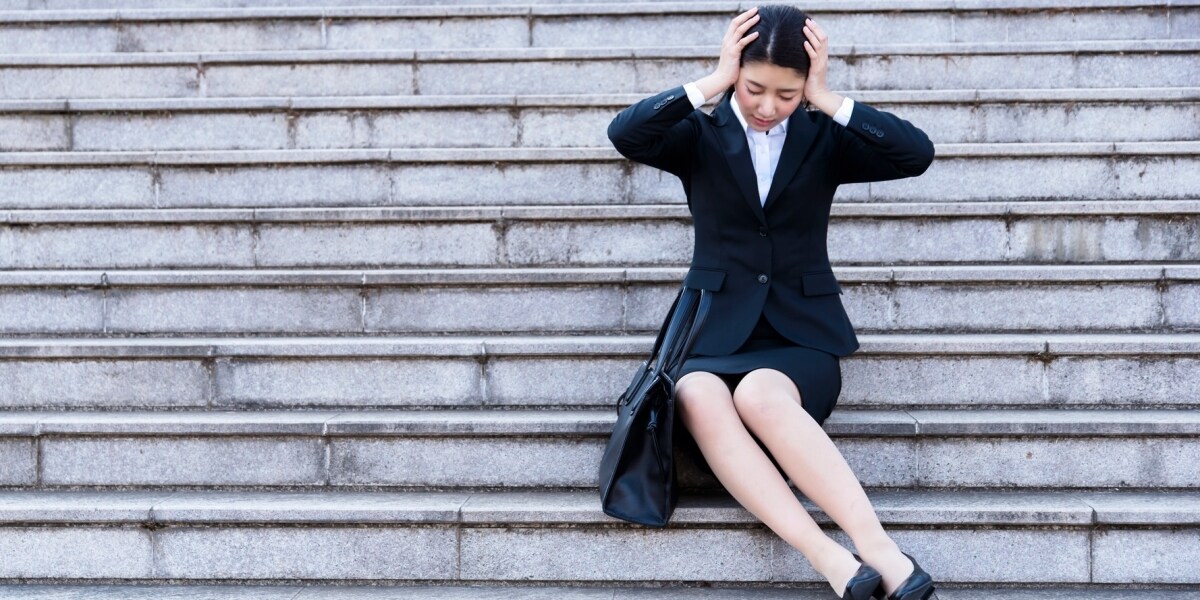 昼休みにランチに出た新卒社員が消えた？ 先輩社員は呆然、入社日に「即退職」は許されるのか