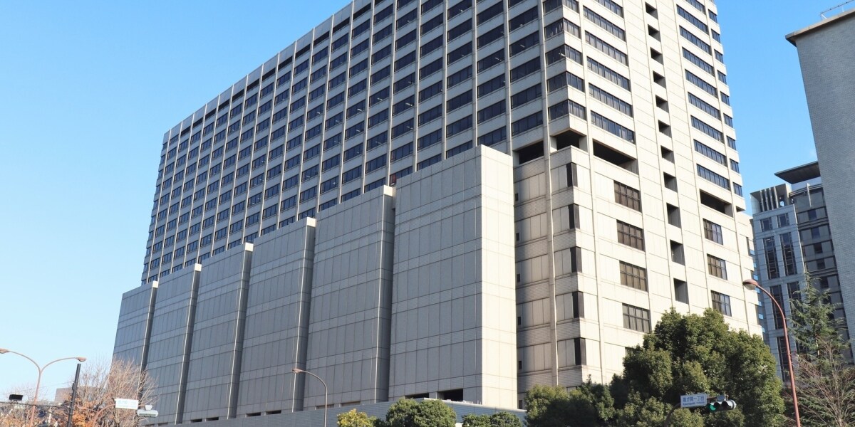 モームリ事件、前社長に求刑懲役2年　弁護側「法律家が関わった事件、慎重な判断を」