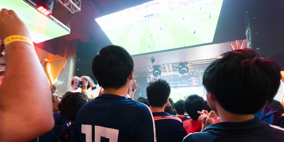 「学校休んでW杯見たい」中学生の息子からお願い、親は認めていいのか？