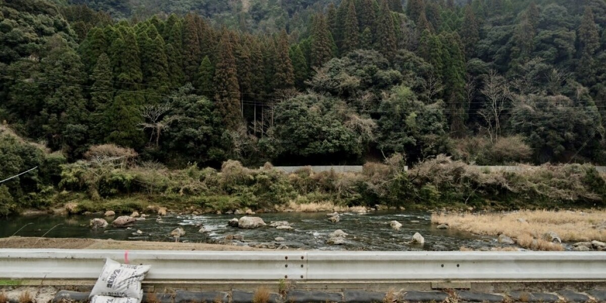 「仮に夫婦が落としていても…」5歳児が家族風呂から行方不明、過熱するSNSの“犯人視” 弁護士が警告