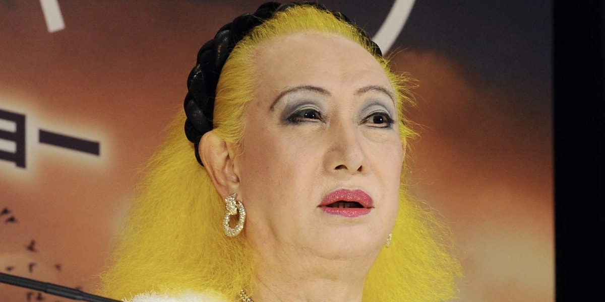 「この人になら叱られてもいい」美輪明宏はなぜ愛された…テレビで唯一無二の存在感を生んだ“人生の重み”