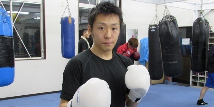 ボクサーと税理士「両方が本業、自分のオリジナルな道」KOデビューした柏野晃平さん