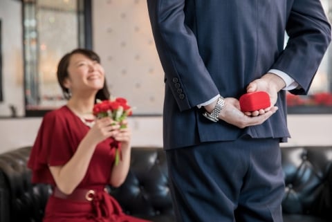 若い愛人を「養子」にして財産相続、さらに妻の死後に結婚も…高齢男性の「夢」を法律は叶えてくれるのか
