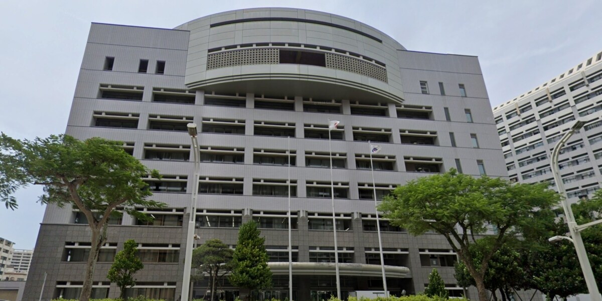 「逃げ得は絶対に許さないで」沖縄ホテル放火で、米国人逮捕　日本の法律で裁ける？