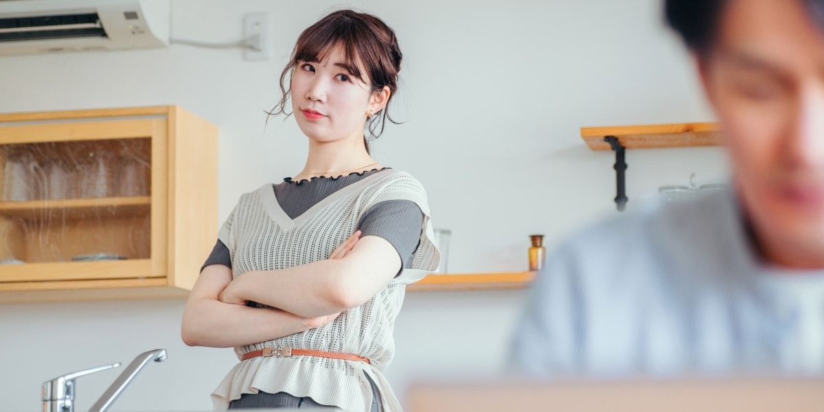 「不倫相手と旅行に行くんだ」夫婦共用パソコンに見つけた…夫の“AI相談履歴” 不貞になるのでしょうか？