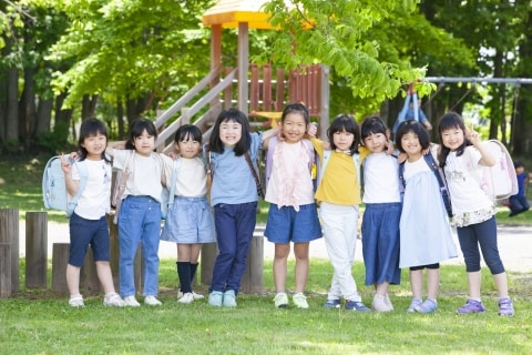 名古屋の小学校「学級写真廃止」が波紋…プライバシー保護で全廃やむなし？ 弁護士が解説