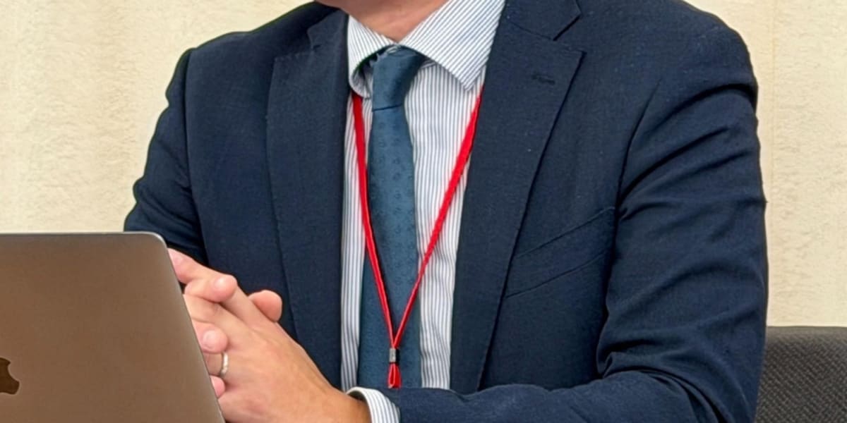 「育休届け？ビリビリに破いてやる」ブライダル会社の男性社員が“パタハラ受けた”と提訴、社内調査は“冗談”扱い