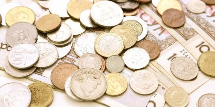 消費税「軽減税率」は導入すべきか――税理士の多くが「否定的」な理由とは？
