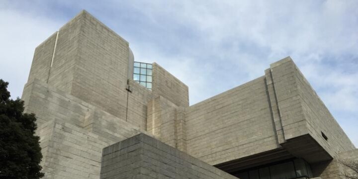 最高裁大法廷が判例変更「労災の遺族補償年金は、損害額の『元本』から差し引くべき」