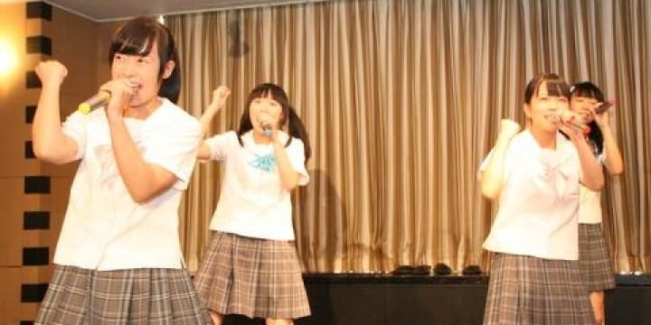 政権批判アイドル・制服向上委員会「『子どものくせに』と言われても意見を言いたい」