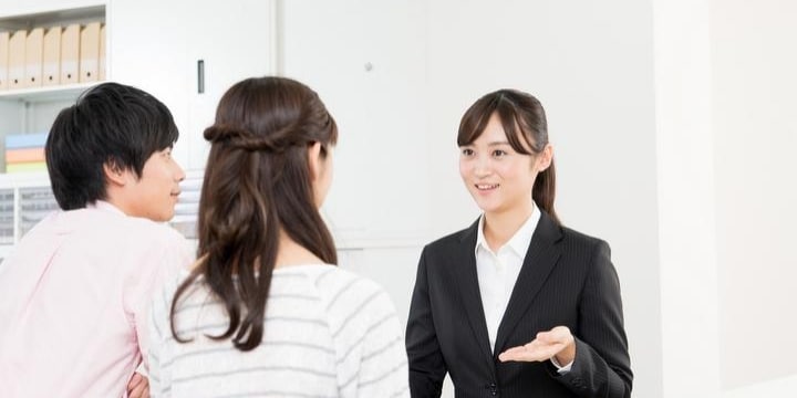 保険ショップ「販売手数料」高騰、100%の事例も…開示義務はないのか?
