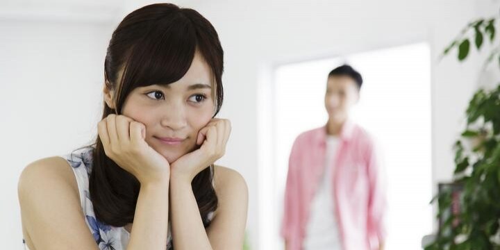 妻の日記を盗み見て「結婚前の浮気」発覚…嘘をつき男と密会していた！　離婚できる？