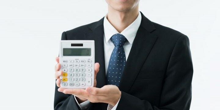 税理士がエクセルより「電卓」を使うワケ　必ず持ち運び、使い慣れた機種を愛用　