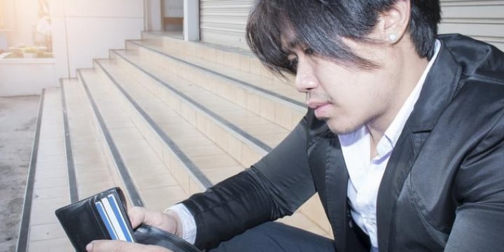 営業マン、顧客への手土産が「全部自腹」で生活苦 「みんなそうだから」と諦めムード