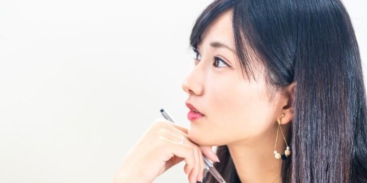 女子大生、こっそりバイトで「秘密貯金」 親バレする意外なポイント
